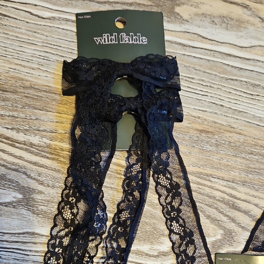 (3) Pack Black Lace Bow